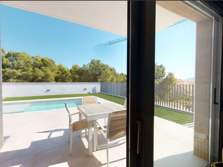 Villa for Sale in Urb. Don Mar, La Nucía, Alicante 3