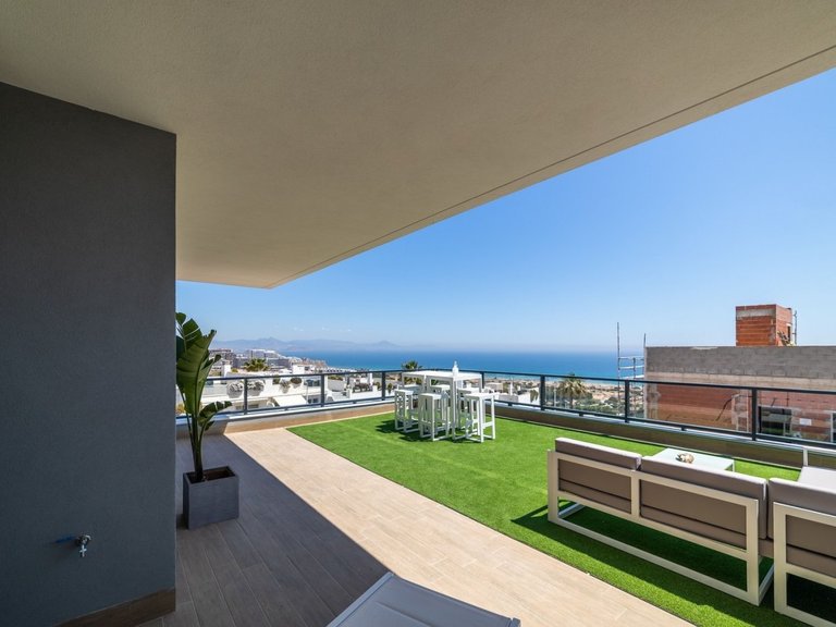 Apartment for Sale in Gran Alacant Santa Pola, Alicante 2