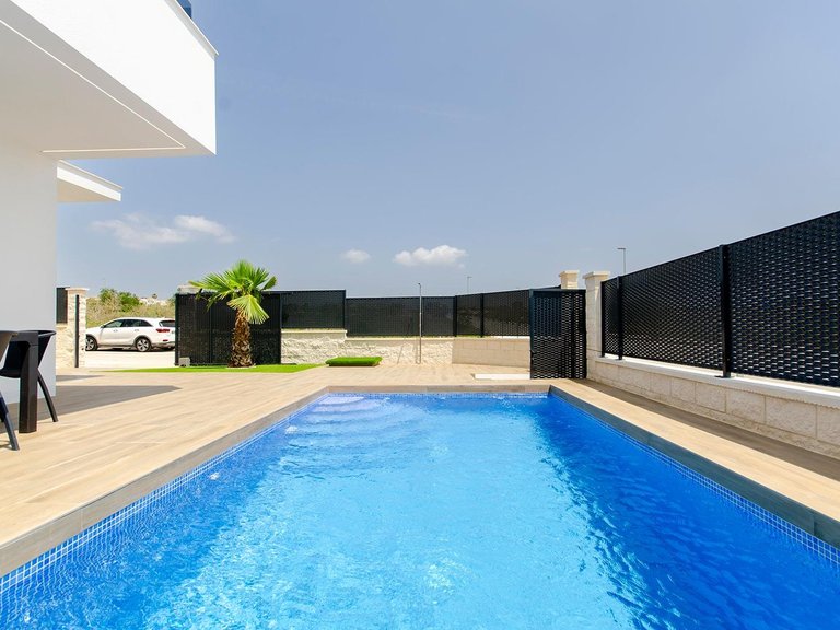Villa for Sale in Orihuela, Alicante 4