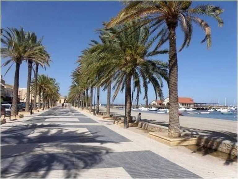 Villa for Sale in Los Alcazares, Murcia 11