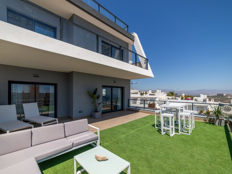 Apartment for Sale in Gran Alacant Santa Pola, Alicante 2