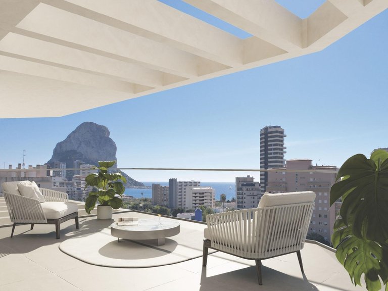 Apartment for Sale in Playa Cantal Roig, Calpe, Alicante 1