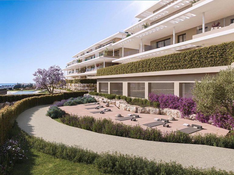 Apartment for Sale in La Resina Golf, Estepona, Malaga 9