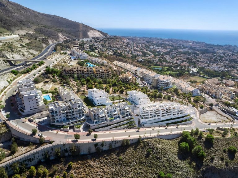 Apartment for Sale in Hospital Xanit Benalmadena, Malaga 13