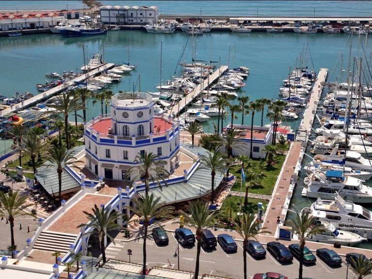 Apartment for Sale in Playa La Rada Estepona, Malaga 14