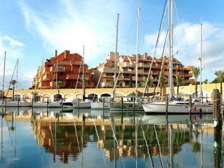 Villa for Sale in Sotogrande San Roque Golf, Cadiz 9