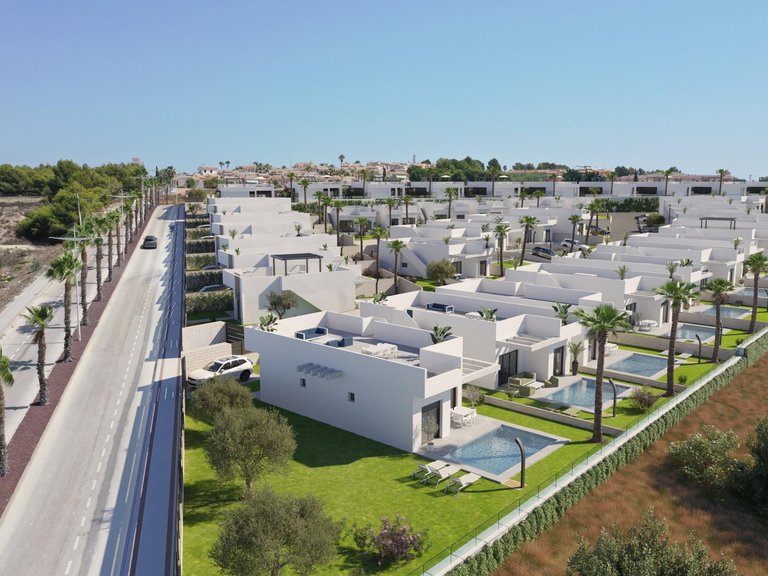 Villa for Sale in Algorfa La Finca Golf Resort, Alicante 9