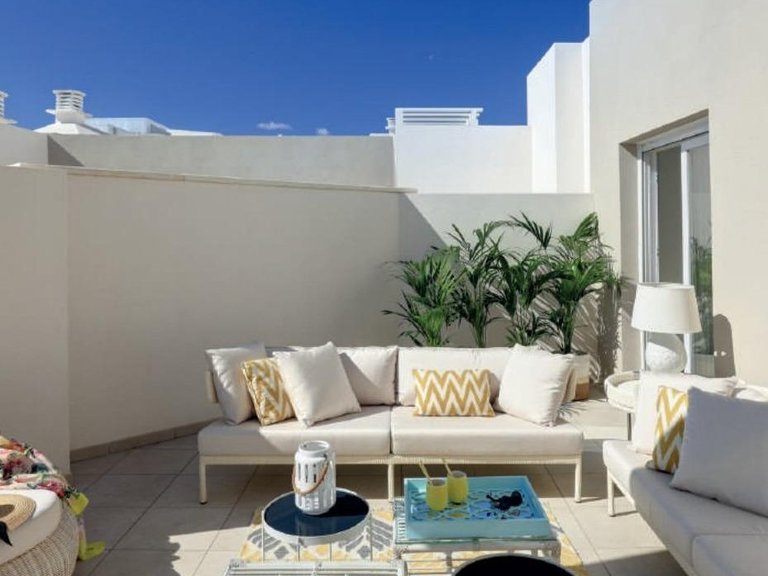 Apartment for Sale in Nueva Andalucia Marbella, Malaga 17