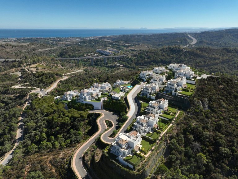 Apartment for Sale in Parque Botanico, Benahavís, Malaga 44