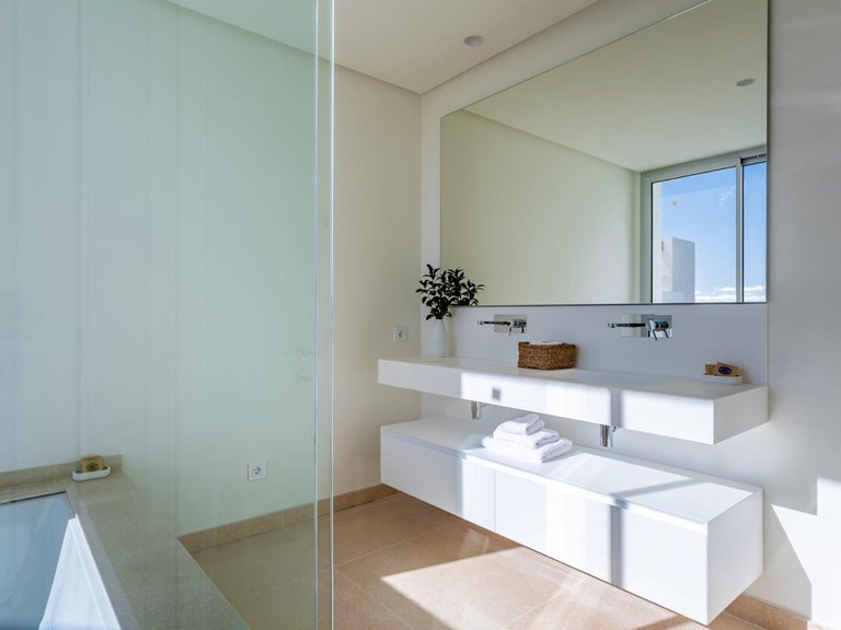 Apartment for Sale in Parque Botanico, Benahavís, Malaga 22