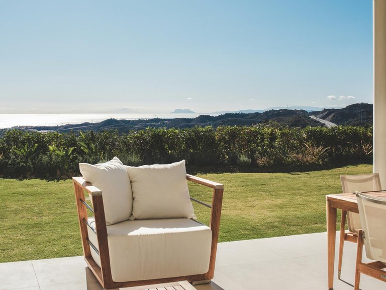 Apartment for Sale in Parque Botanico, Benahavís, Malaga 2