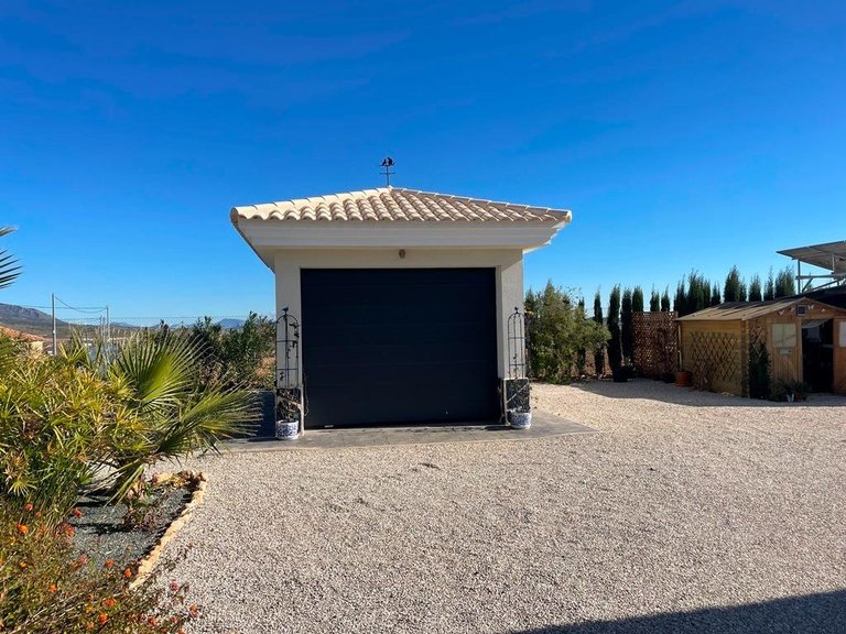 Villa for Sale in Pinoso, Alicante 18