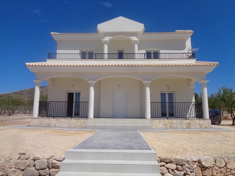 Villa for Sale in Pinoso, Alicante 8