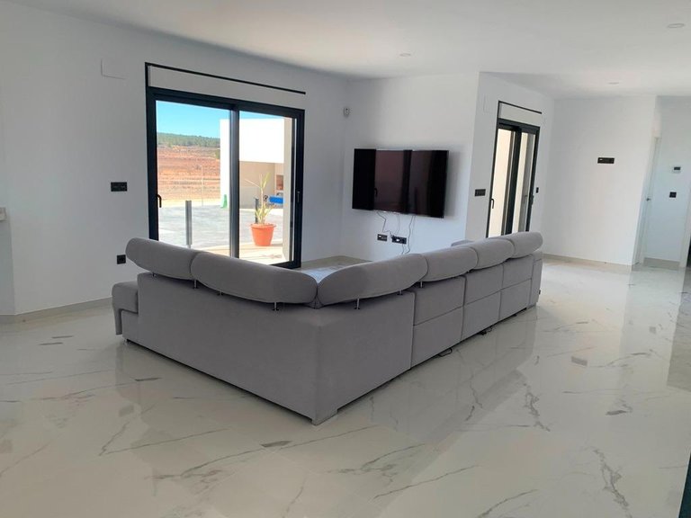 Villa for Sale in Pinoso, Alicante 3