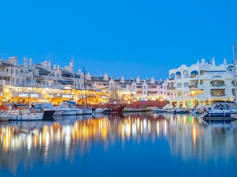 Apartment for Sale in Nueva Torrequebrada, Benalmádena, Malaga 12