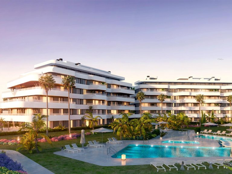 Apartment for Sale in Los Alamos, Torremolinos, Malaga 1