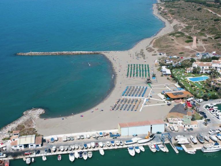 Apartment for Sale in Cabopino, Marbella, Malaga 4