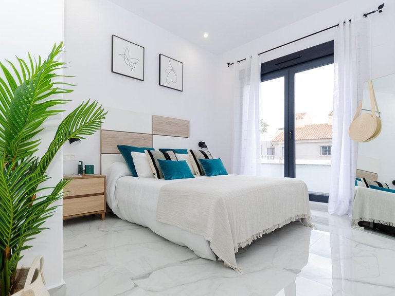 Villa for Sale in Torrevieja, Alicante 14