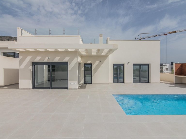 Villa for Sale in Polop, Alicante 4