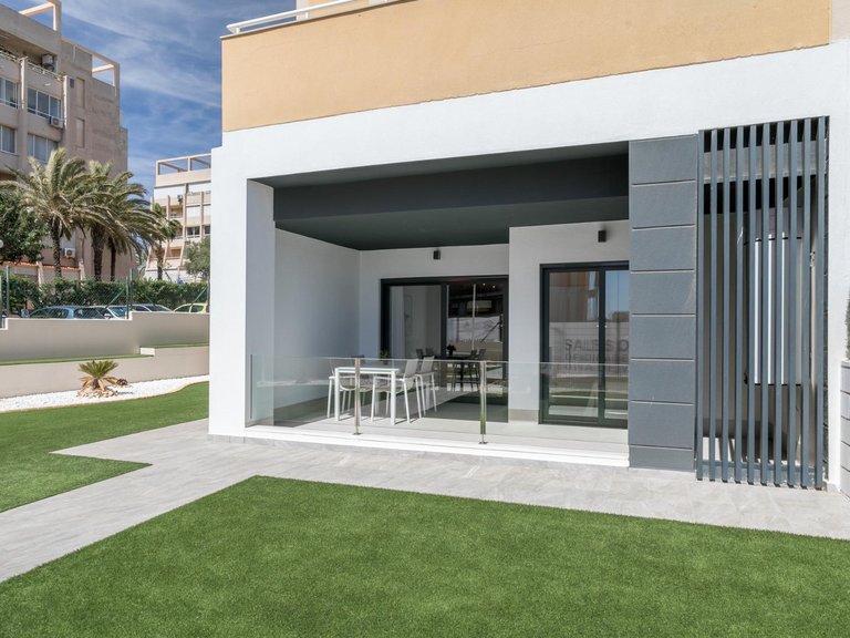 Apartment for Sale in Torrevieja, Alicante 13