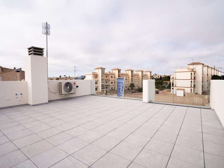 Town House for Sale in Orihuela Costa Entre Golf, Alicante 38