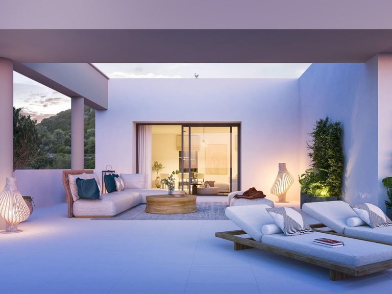 Penthouse for Sale in Estepona, Malaga 2