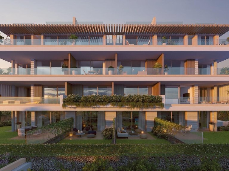 Apartment for Sale in Benalmádena, Torremolinos, Malaga 1