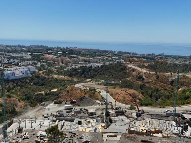 Apartment for Sale in Estepona, Malaga 8