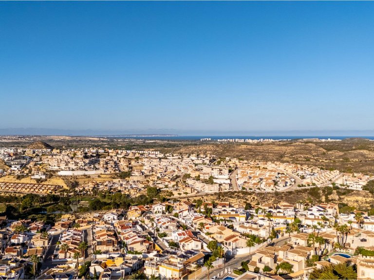 Villa for Sale in Rojales, Alicante 10