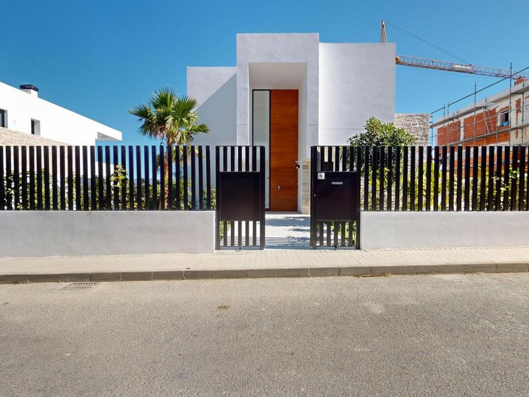 Villa for Sale in PAU 1, Polop, Alicante 37