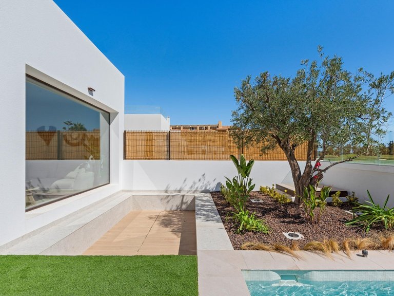 Villa for Sale in Los Alcazares La Serena Golf, Murcia 17