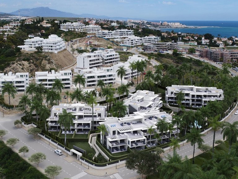 Apartment for Sale in La Gaspara, Estepona, Malaga 20