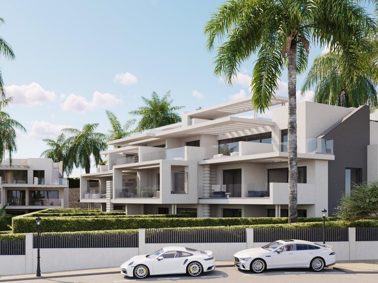 Apartment for Sale in La Gaspara, Estepona, Malaga 5