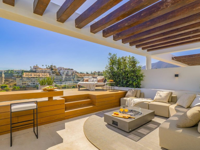 Villa for Sale in Higueron, Fuengirola, Malaga 22
