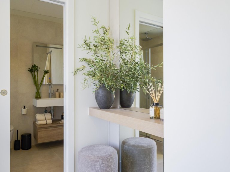 Villa for Sale in Higueron, Fuengirola, Malaga 41