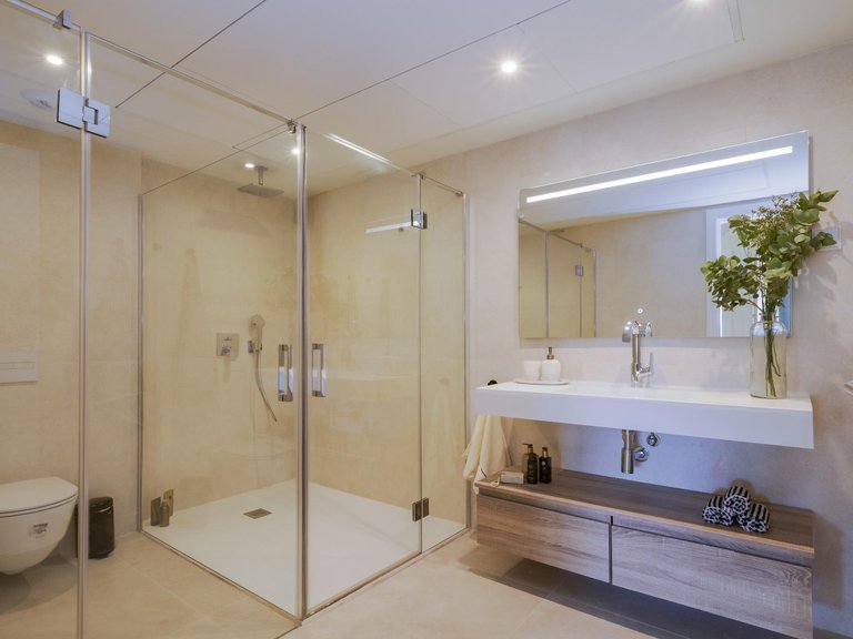 Villa for Sale in Higueron, Fuengirola, Malaga 48