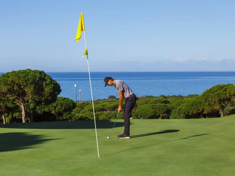 Apartment for Sale in Cabopino Golf, Marbella, Malaga 9