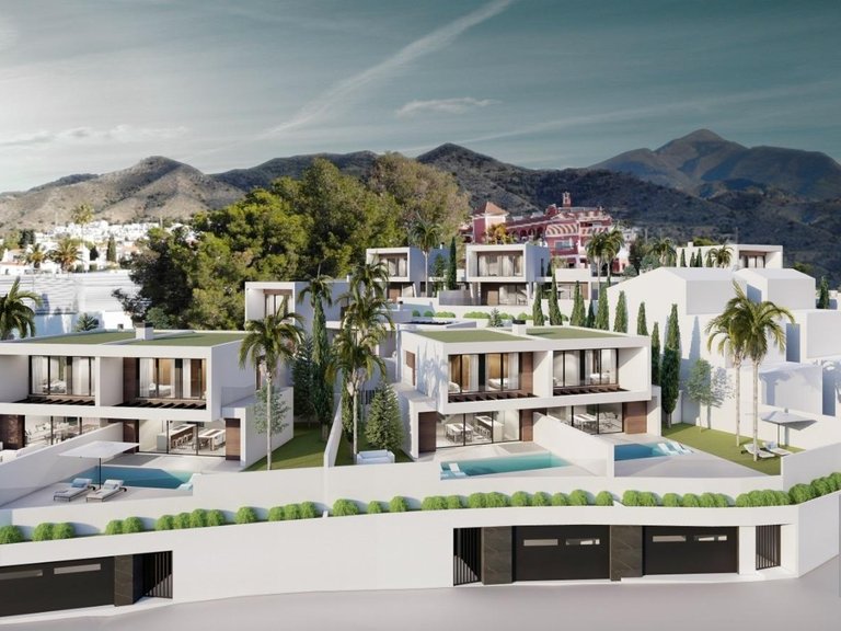 Villa for Sale in Los Arcos, Nerja, Malaga 14