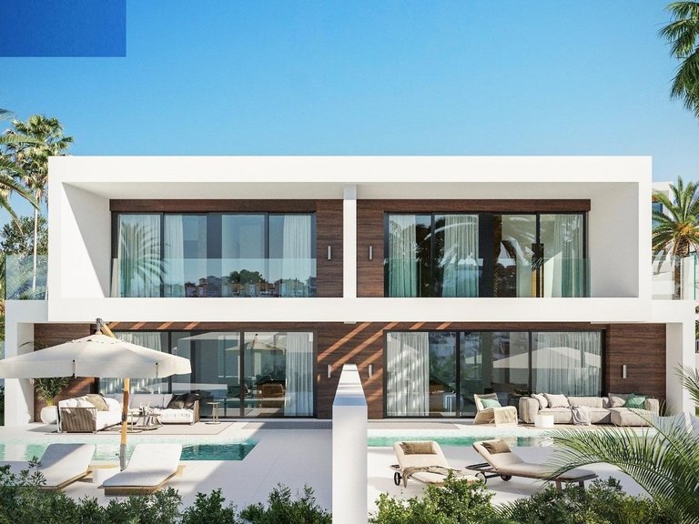 Villa for Sale in Los Arcos, Nerja, Malaga 3