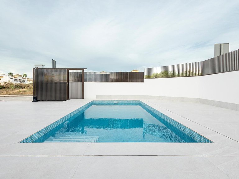 Villa for Sale in Orihuela Vistabella Golf Entre Naranjos, Alicante 13