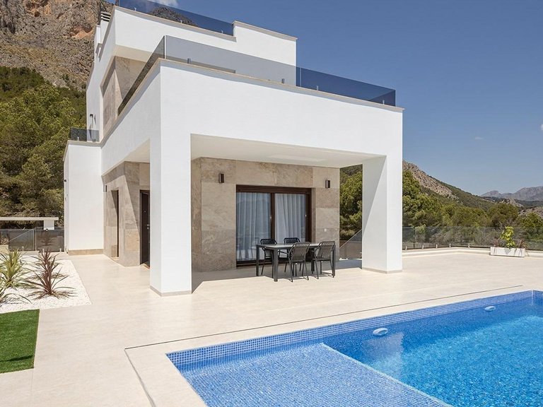 Villa for Sale in Polop Hills, Polop, Alicante 1