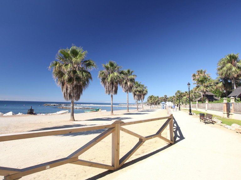 Apartment for Sale in Nueva Andalucia, Marbella, Malaga 14