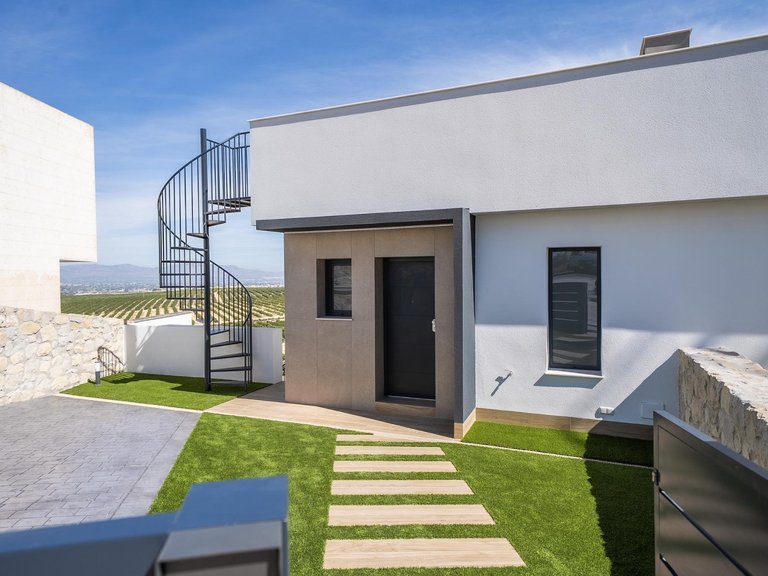 Villa for Sale in La finca Golf, Algorfa, Alicante 4