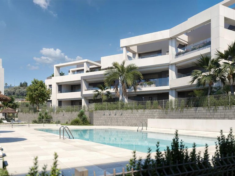 Apartment for Sale in Parque Selwo, Estepona, Malaga 1