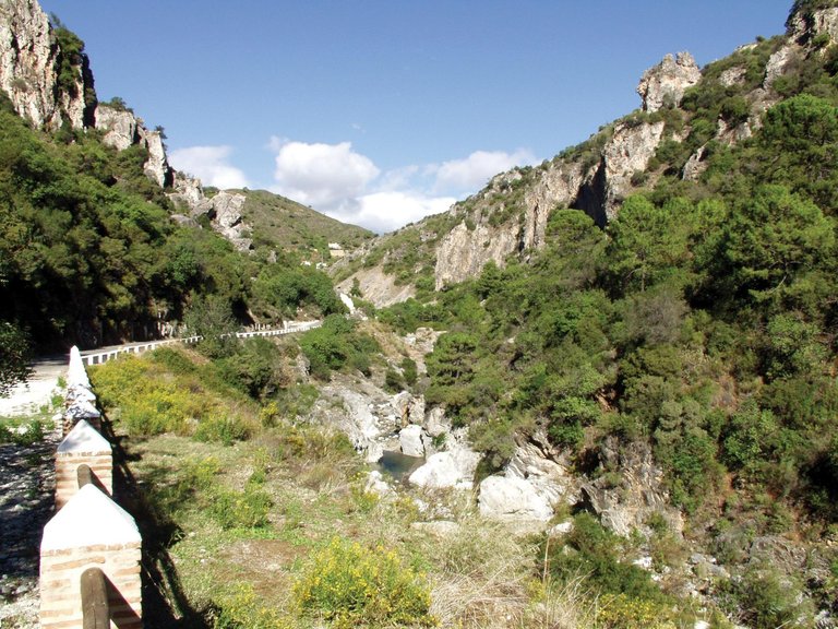 Apartment for Sale in Pueblo Benahavís, Malaga 27