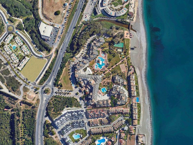 Apartment for Sale in Arroyo Vaquero Estepona, Malaga 2