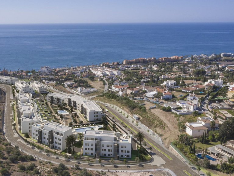 Apartment for Sale in Urb. La Gaspara, Estepona, Malaga 4