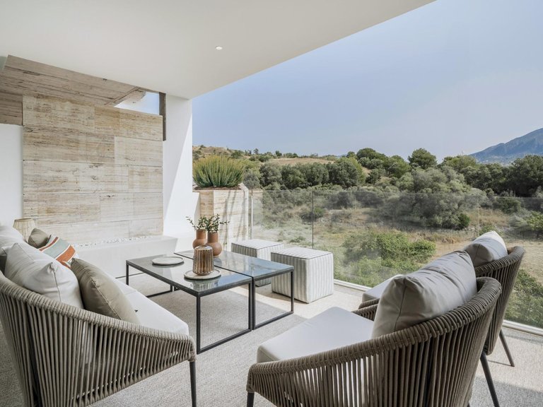 Apartment for Sale in Nueva Andalucia, Marbella, Malaga 8