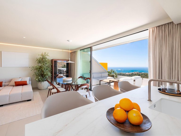 Apartment for Sale in Higueron, Fuengirola, Malaga 7
