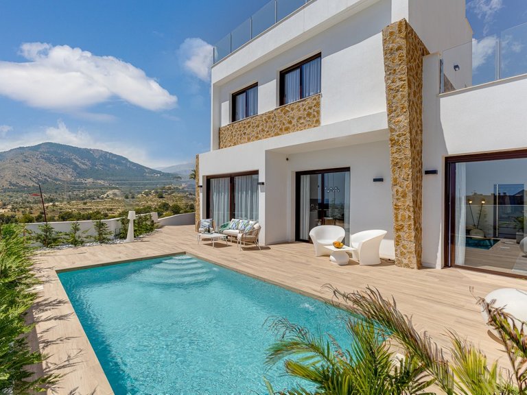 Villa for Sale in Balcón De Finestrat, Finestrat, Alicante 1